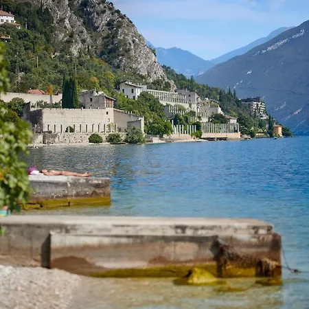 Al Rio Se 3* Limone sul Garda
