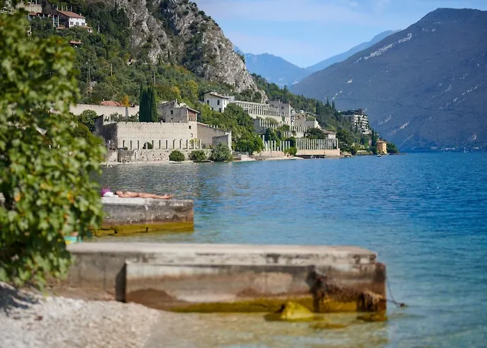 Al Rio Se 3* Limone sul Garda